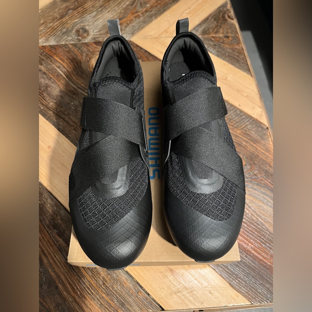 NEW IN BOX! SHIMANO IC200 INDOOR CYCLING SHOES SH-IC200 MULTIPLE SIZES AVAILABLE - Picture 6 of 13